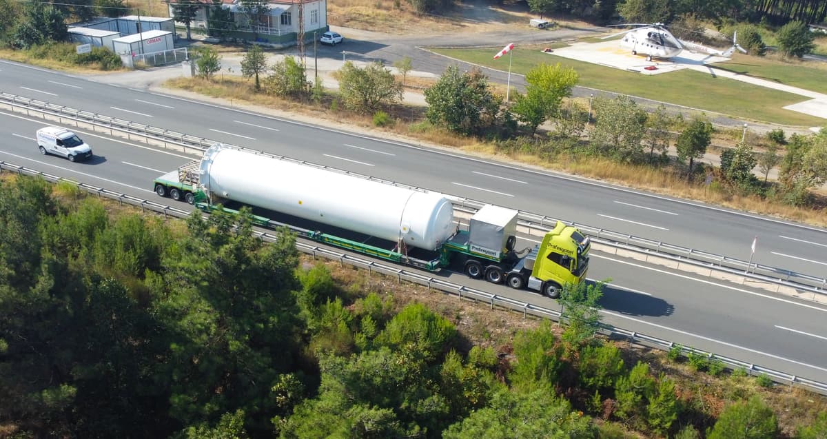 Unser Transport eines Industrietanks von der Türkei nach Norwegen